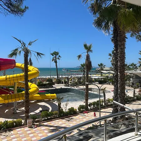 Apartment Beachfront Mali Robit *